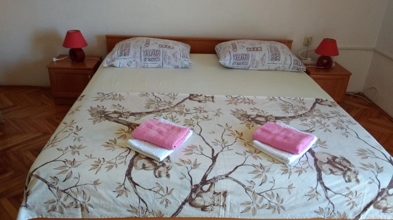 Apartment For 6 In Makarska Centar Dış mekan fotoğraf